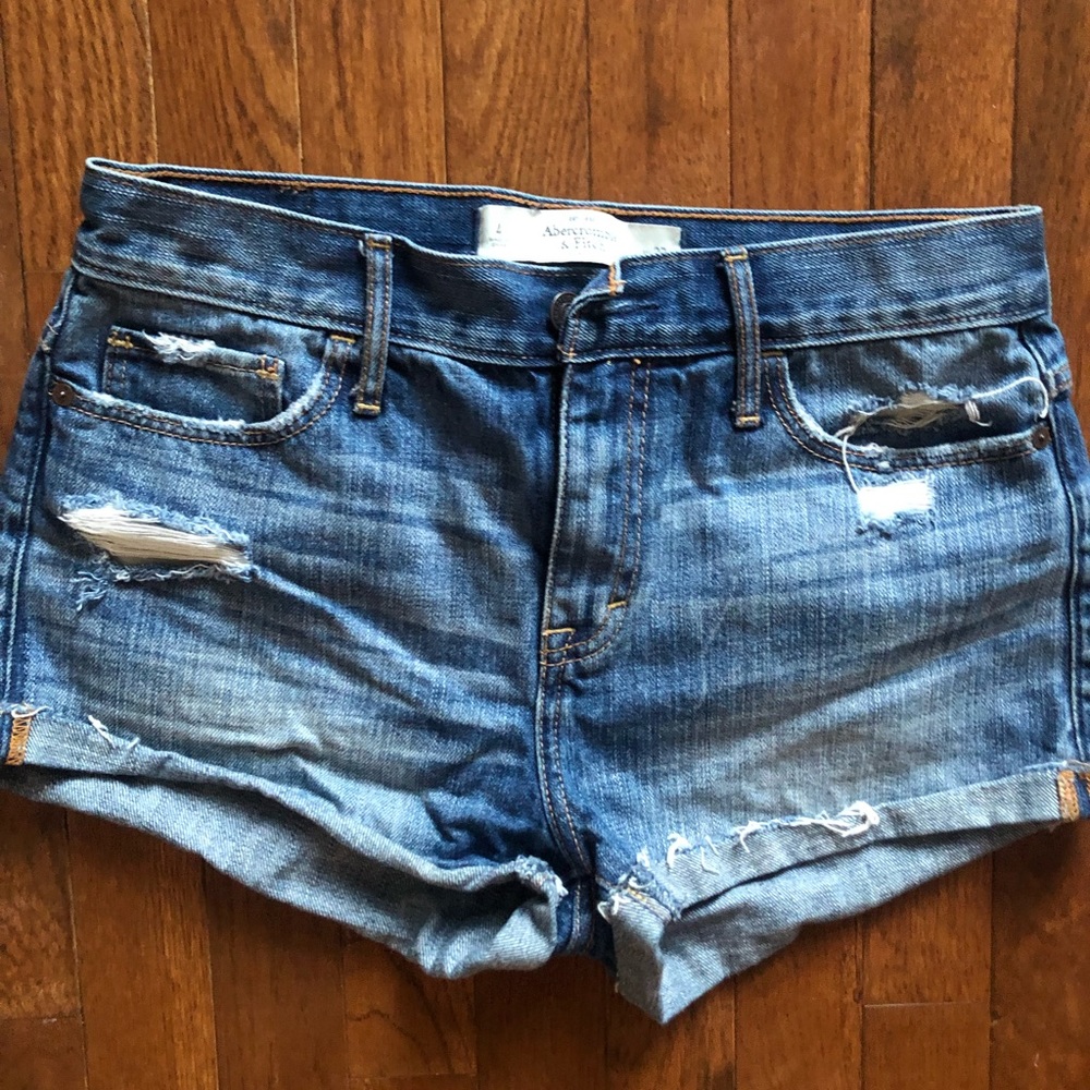 Abercrombie Jean shorts!